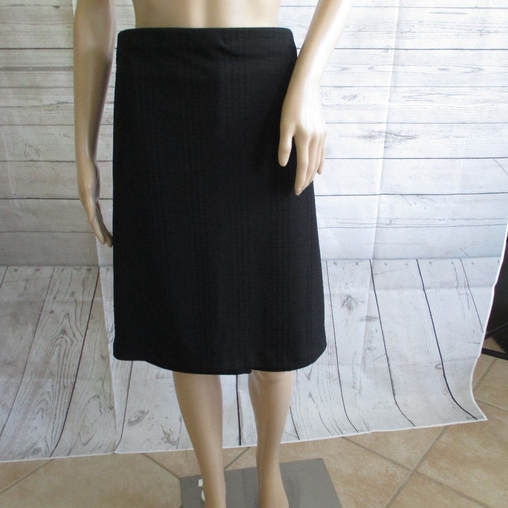 NWT - COURTNAY black pull-on knit skirt - sz PXL